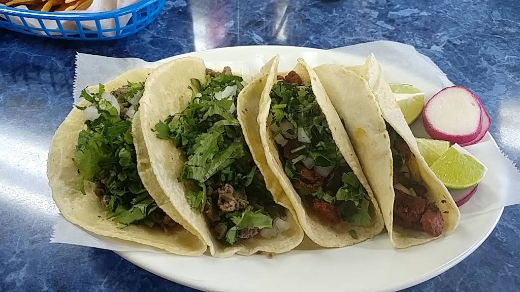 Fridas Tacolandia | restaurant | 1150 W Kiest Blvd ste 400a, Dallas, TX 75224, USA | 4694583656 OR +1 469-458-3656