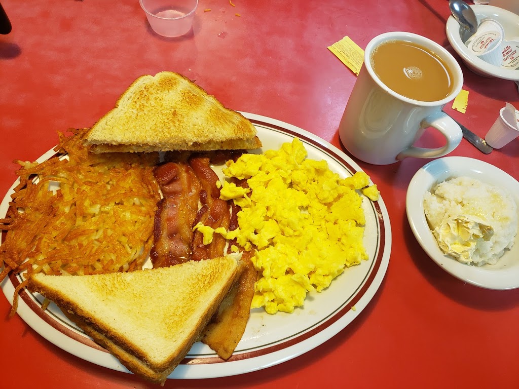 Huddle House | restaurant | 986 E Main St, Abingdon, VA 24210, USA | 2766281900 OR +1 276-628-1900