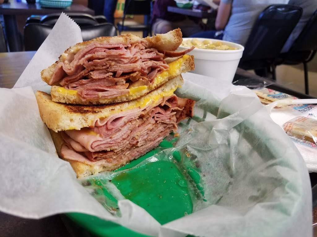 Gails Grand Avenue Lunch Co | restaurant | 2096 S Grand Ave, Santa Ana, CA 92705, USA | 7147546933 OR +1 714-754-6933