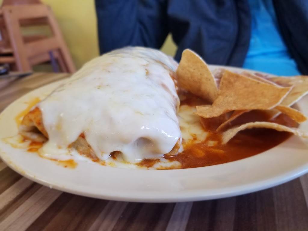 Lilys Tacos | restaurant | 901 N Garey Ave, Pomona, CA 91767, USA | 9096220444 OR +1 909-622-0444