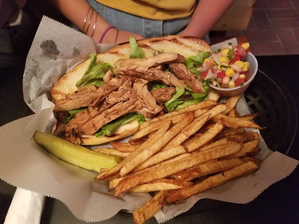 The Ozona Pig | restaurant | 311 Orange St N, Palm Harbor, FL 34683, USA | 7277730744 OR +1 727-773-0744