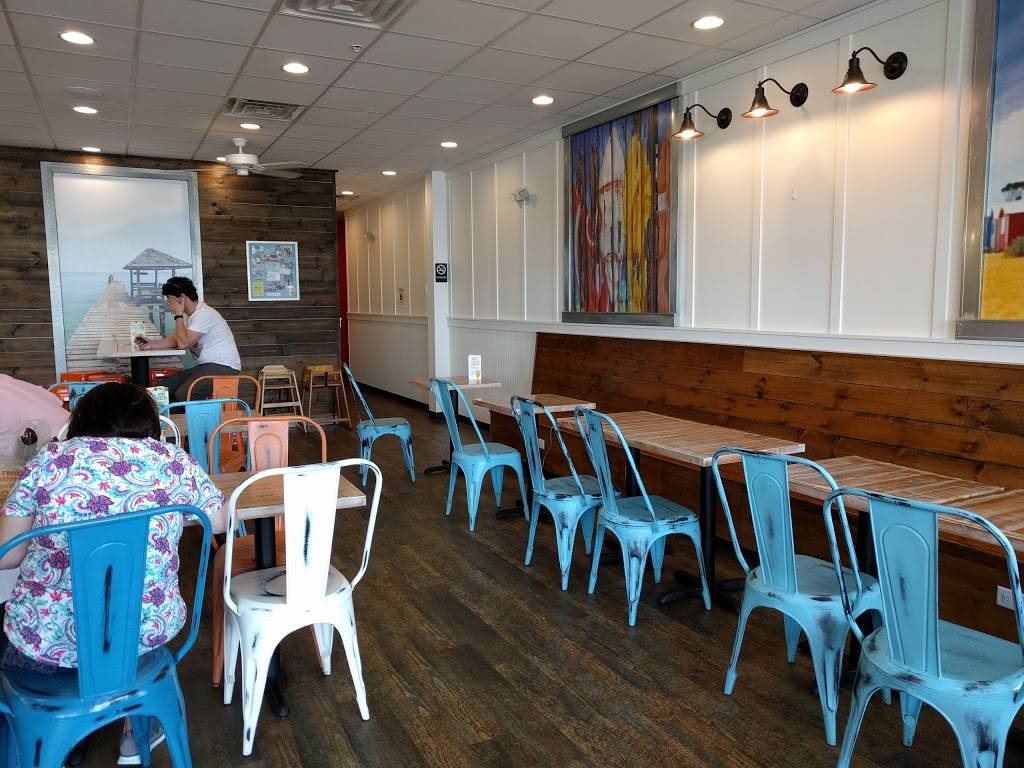 Tropical Smoothie Cafe | restaurant | 489 Bearses Way, Hyannis, MA 02601, USA | 5088274598 OR +1 508-827-4598