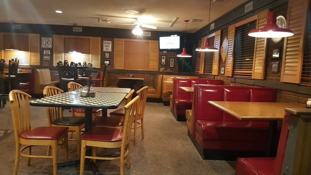 Pizza Hut | restaurant | 2025 N Westside Blvd, Newton, NC 28658, USA | 8284653170 OR +1 828-465-3170