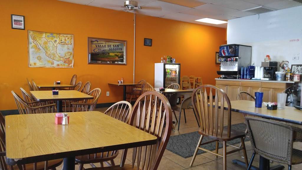 Juanitos Express | restaurant | 335 E Tulare St, Dinuba, CA 93618, USA | 5595911240 OR +1 559-591-1240