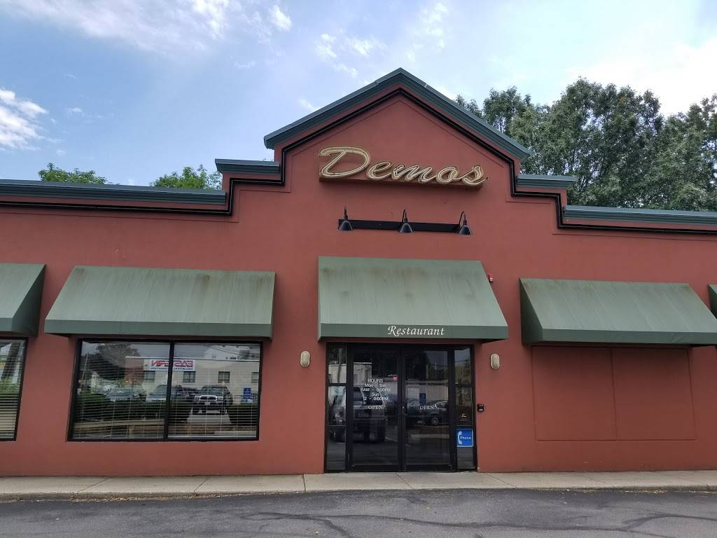 Demos Restaurant | restaurant | 146 Lexington St, Waltham, MA 02452, USA | 7818938359 OR +1 781-893-8359