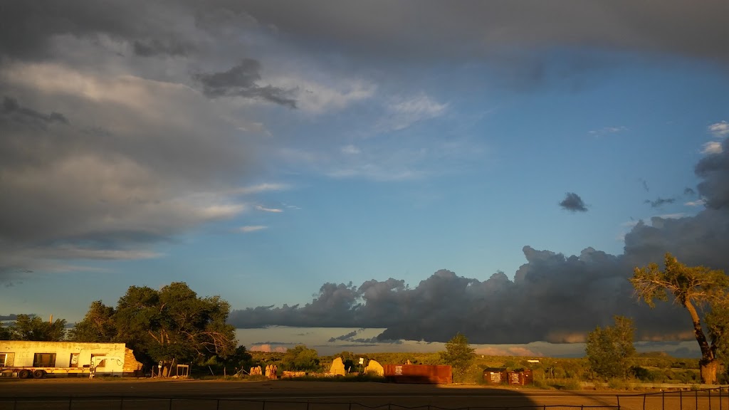 Maestas Lounge | restaurant | 4123 US-84, La Loma, NM 87724, USA | 5754275511 OR +1 575-427-5511