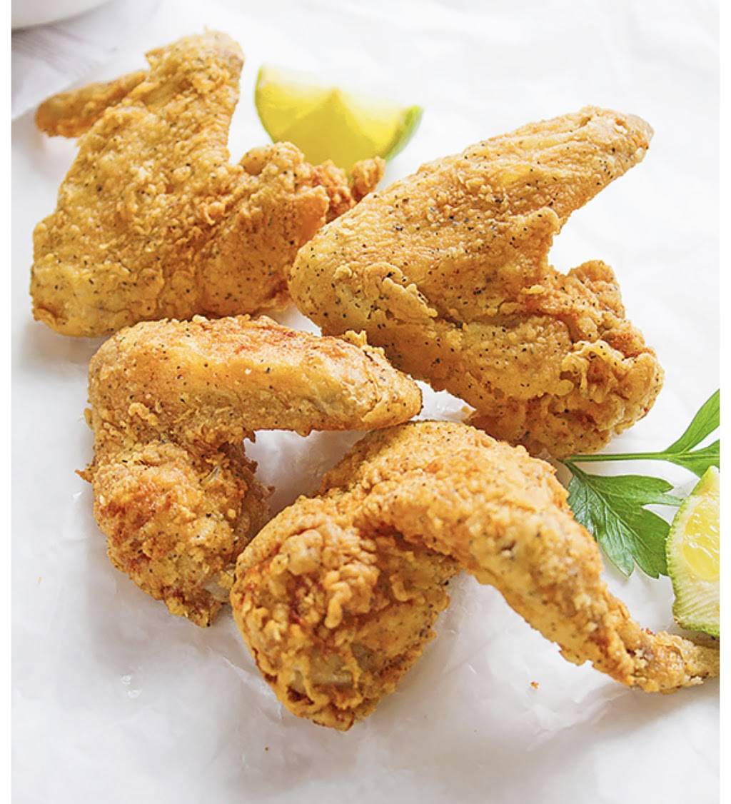 Madtown Chicken N Fish | meal takeaway | 1101 N Sherman Ave, Madison, WI 53704, USA | 6084677313 OR +1 608-467-7313