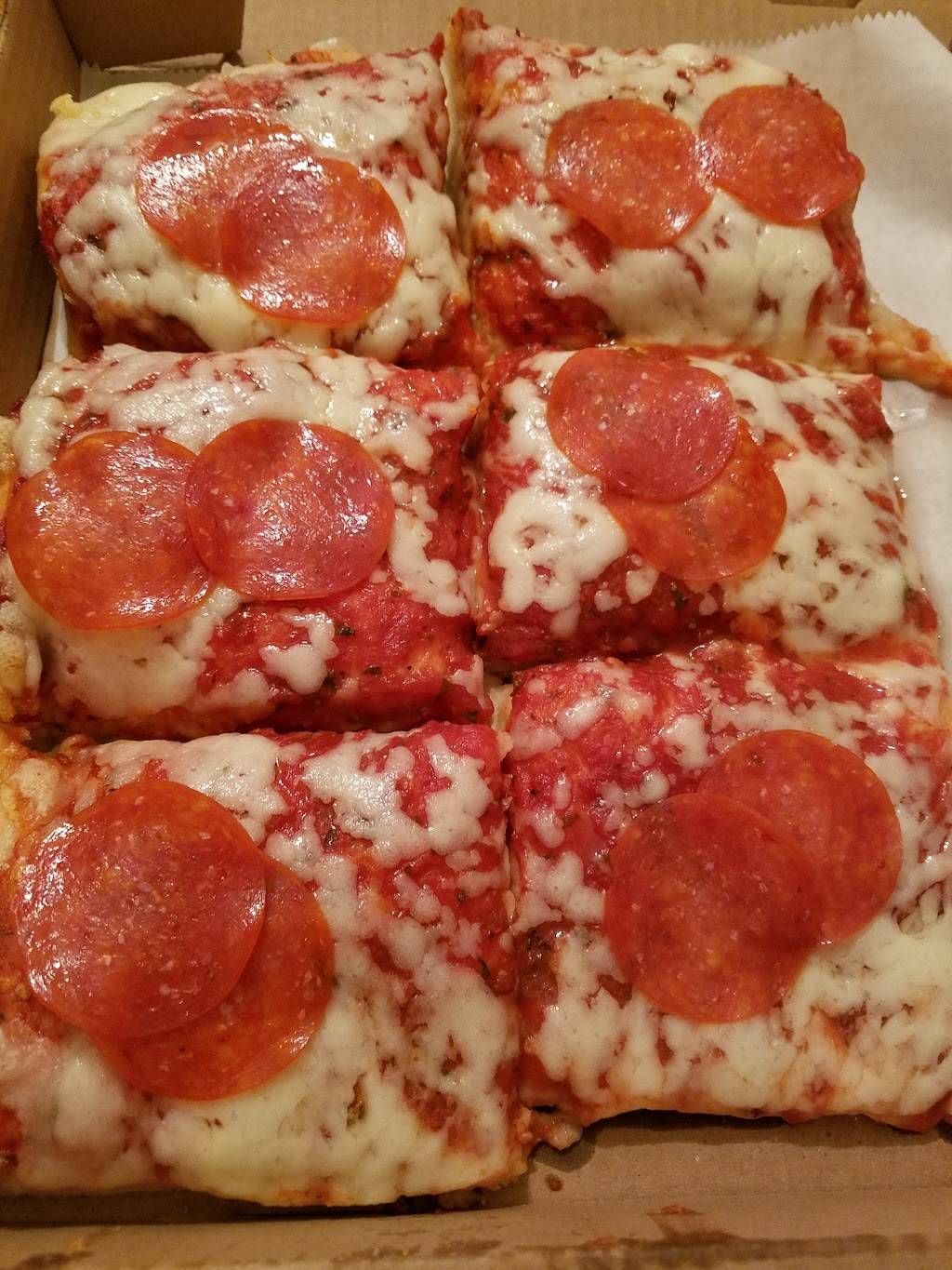 Home Pizza | restaurant | 115 W Main St, Barnesville, OH 43713, USA | 7404253322 OR +1 740-425-3322