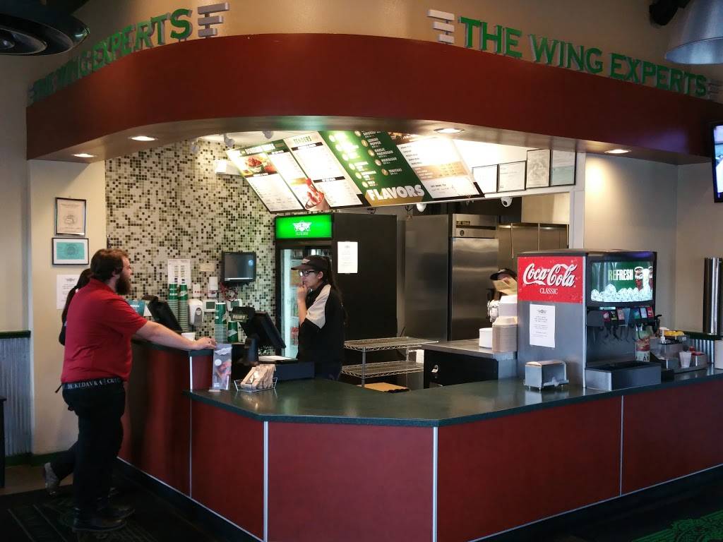 Wingstop | meal takeaway | 1951 Fremont Blvd, Seaside, CA 93955, USA | 8318999464 OR +1 831-899-9464
