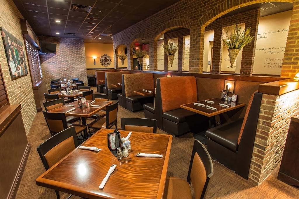 Rounders Grilling & Gaming | restaurant | 8030 Blue Diamond Rd, Las Vegas, NV 89178, USA | 7022120594 OR +1 702-212-0594