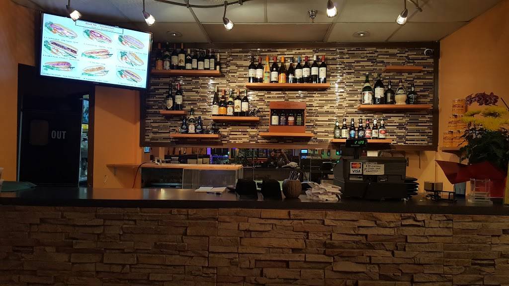 Pho & Banh Mi | restaurant | 11232 Grandview Ave, Wheaton, MD 20902, USA | 3019468002 OR +1 301-946-8002