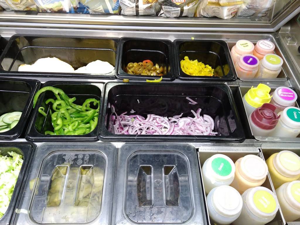 Subway | restaurant | 157 Bedford St, Burlington, MA 01803, USA | 7812704479 OR +1 781-270-4479