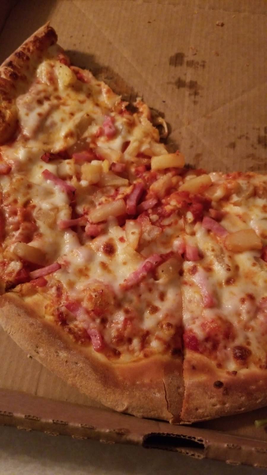 Papa Johns Pizza | restaurant | 203 W Lincoln Hwy, DeKalb, IL 60115, USA | 8157877272 OR +1 815-787-7272