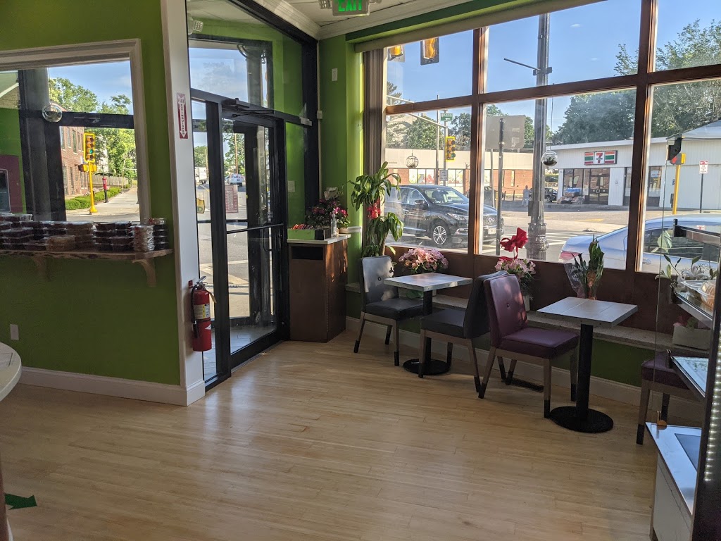 Bánh Mì Boston | restaurant | 716 Hancock St, Quincy, MA 02170, USA | 6173023301 OR +1 617-302-3301