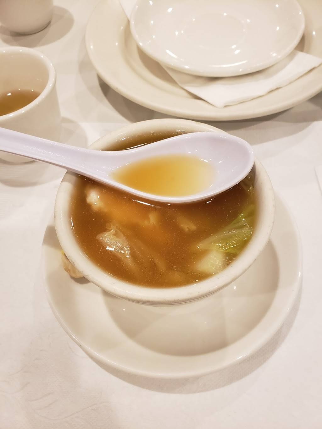 Sun Moon Garden | restaurant | 1511 N San Fernando Blvd, Burbank, CA 91504, USA | 8188467660 OR +1 818-846-7660