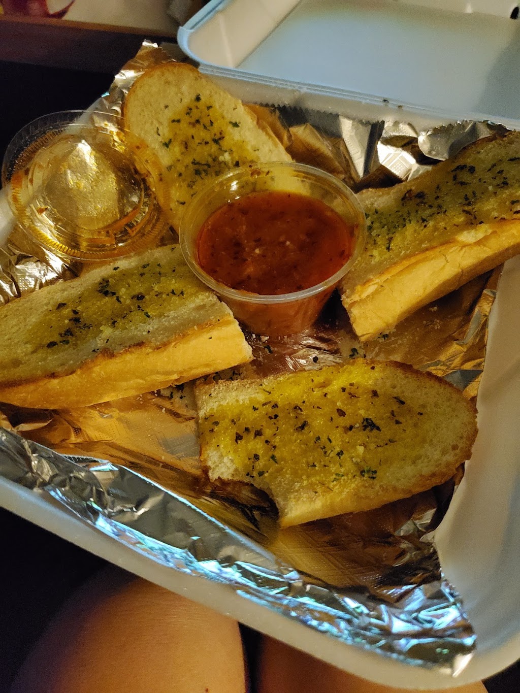 Brothers Pizza | restaurant | 7365 W Sahara Ave, Las Vegas, NV 89117, USA | 7028881001 OR +1 702-888-1001