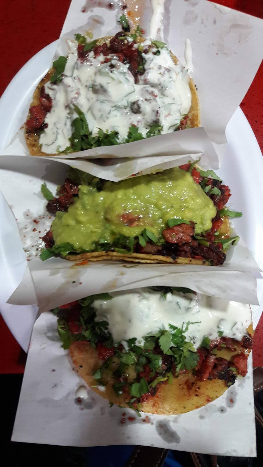 Tacos El Chino | restaurant | 22710, Ensenada - Rosarito 286, Predios Urbanos, 22710 Rosarito, B.C., Mexico | 016611256842 OR +52 661 125 6842