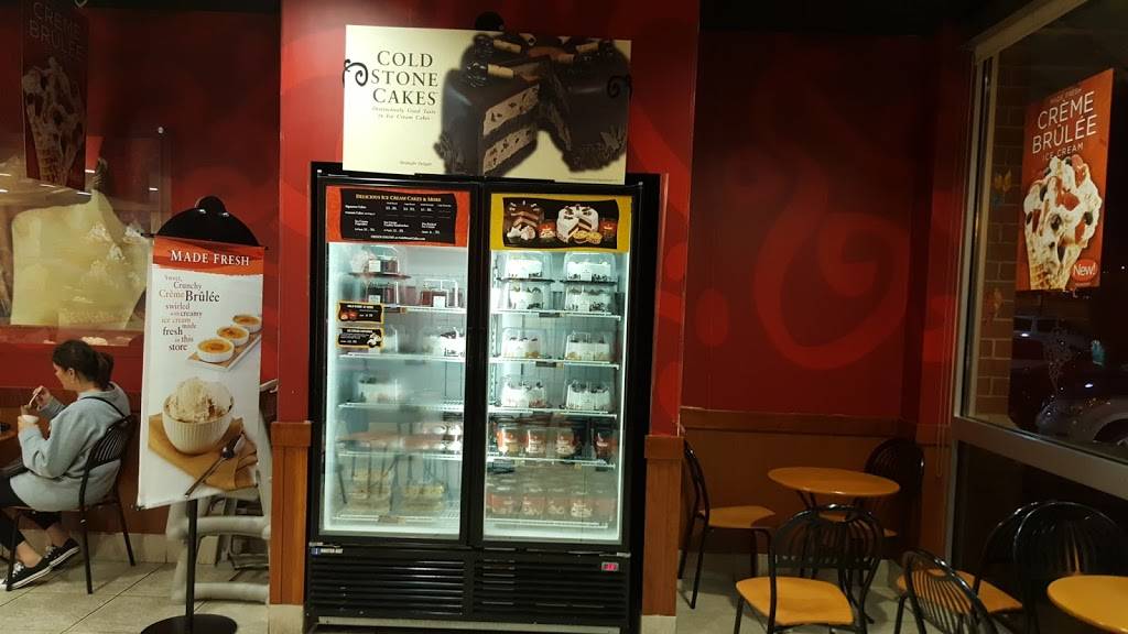 Cold Stone Creamery | bakery | 339 Randall Rd, Lake in the Hills, IL 60156, USA | 8478547525 OR +1 847-854-7525