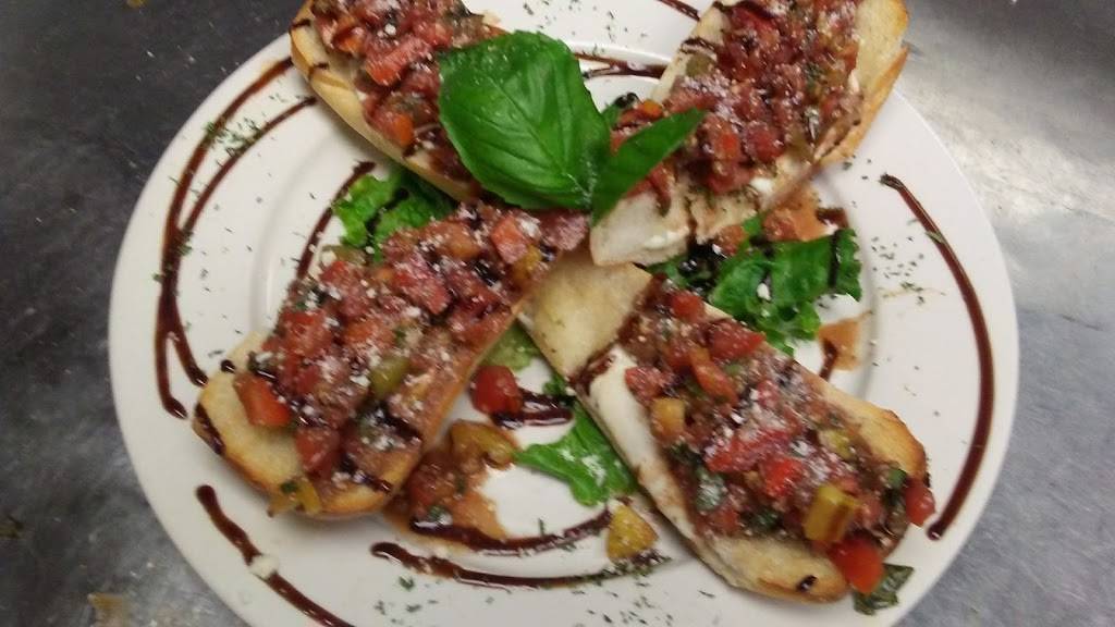 Gardenville Hotel | restaurant | 4726 Durham Rd, Pipersville, PA 18947, USA | 2157667733 OR +1 215-766-7733