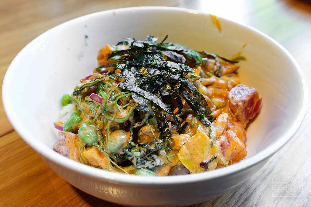 Hilo | restaurant | R. House, 301 W 29th St, Baltimore, MD 21211, USA | 4436811910 OR +1 443-681-1910