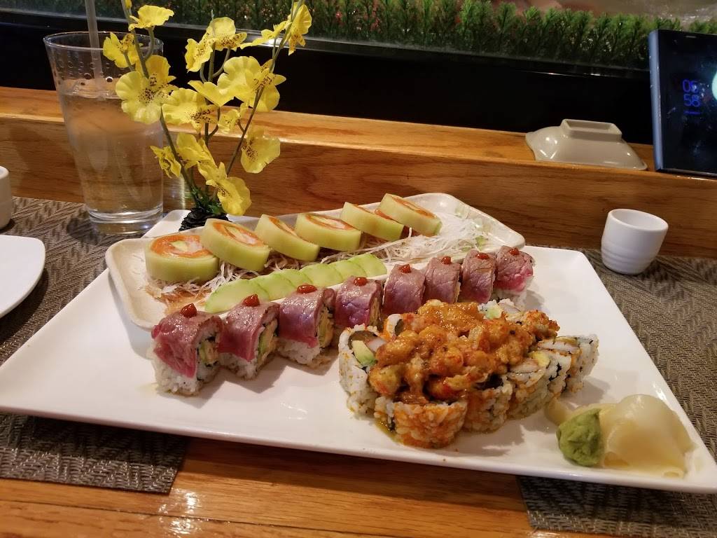 Liki Sushi & Hibachi | restaurant | 243 Schuylkill Rd, Phoenixville, PA 19460, USA | 6109839960 OR +1 610-983-9960