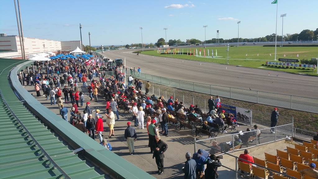 Empire City Casino | restaurant | 810 Yonkers Ave, Yonkers, NY 10704, USA | 9149684200 OR +1 914-968-4200