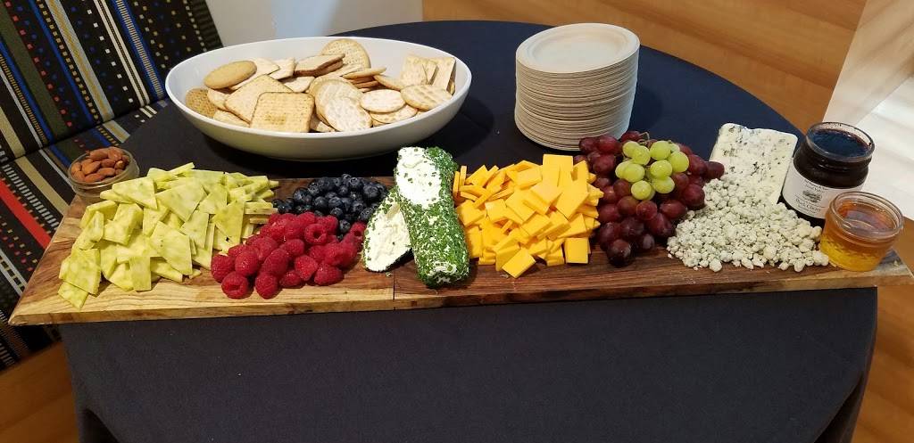 50Kitchen | restaurant | 1450 Dorchester Ave, Dorchester, MA 02122, USA | 6174742433 OR +1 617-474-2433