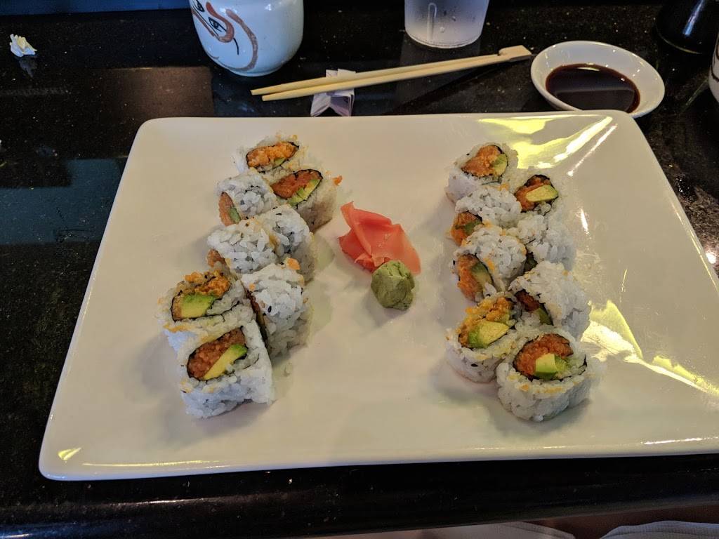 Blue Fin Restaurant | restaurant | 727 Turner McCall Blvd NE, Rome, GA 30165, USA | 7062323317 OR +1 706-232-3317