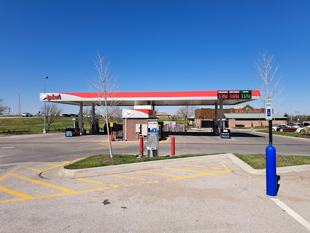 Bakers Fuel Center | meal takeaway | 501 N 155th Plaza, Omaha, NE 68154, USA | 4024985717 OR +1 402-498-5717