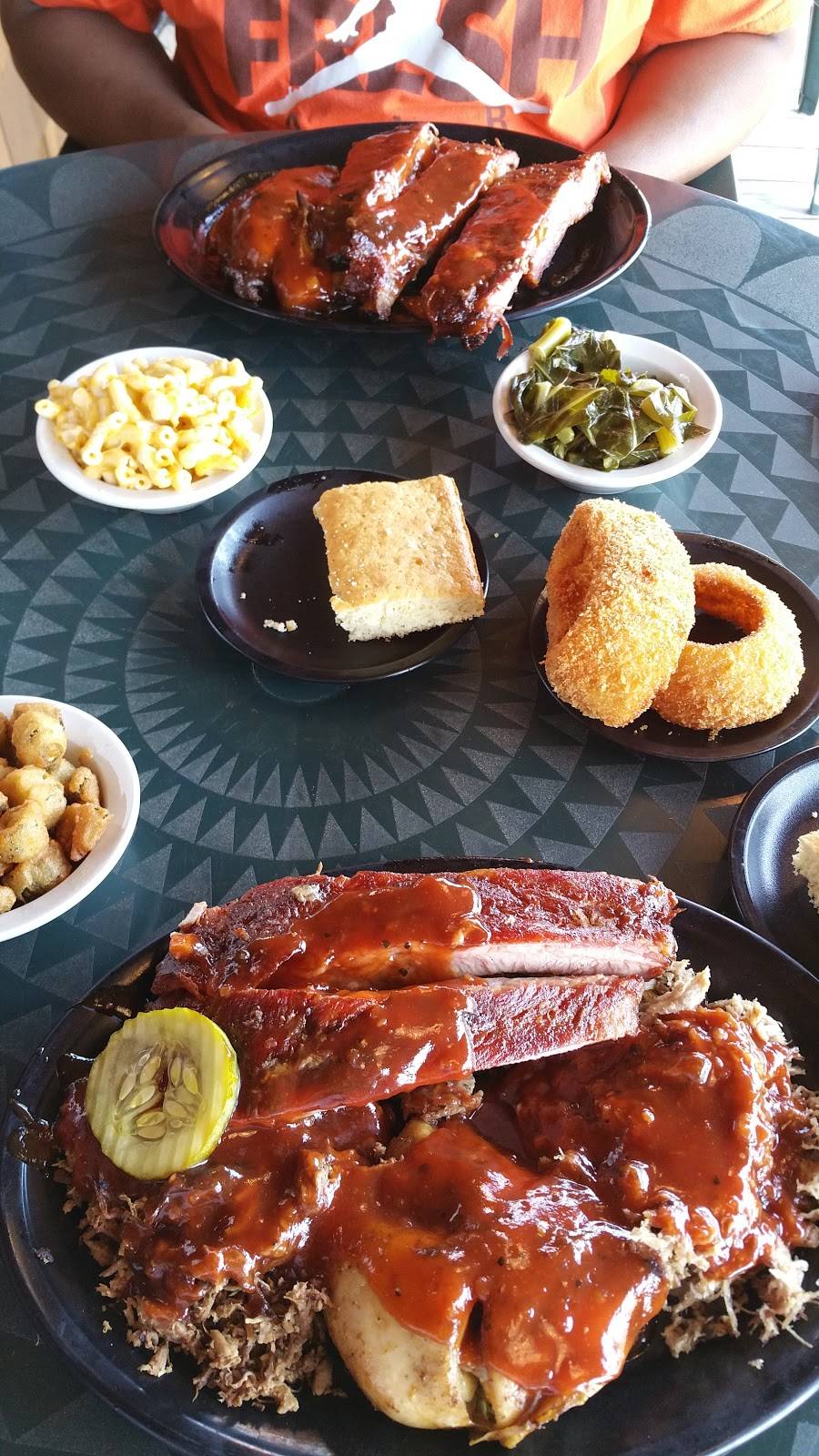 Williamson Brothers Bar-B-Q - Marietta | restaurant | 1425 Roswell Rd, Marietta, GA 30062, USA | 7709713201 OR +1 770-971-3201
