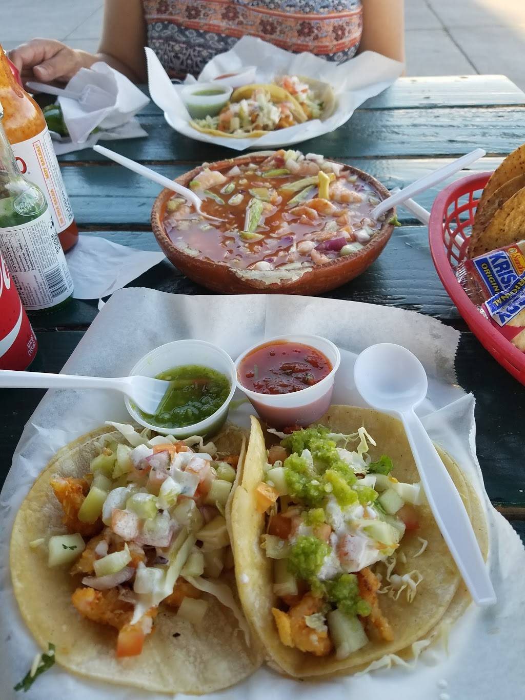 Subway | restaurant | 2135 E California Ave, Bakersfield, CA 93307, USA | 6616332255 OR +1 661-633-2255