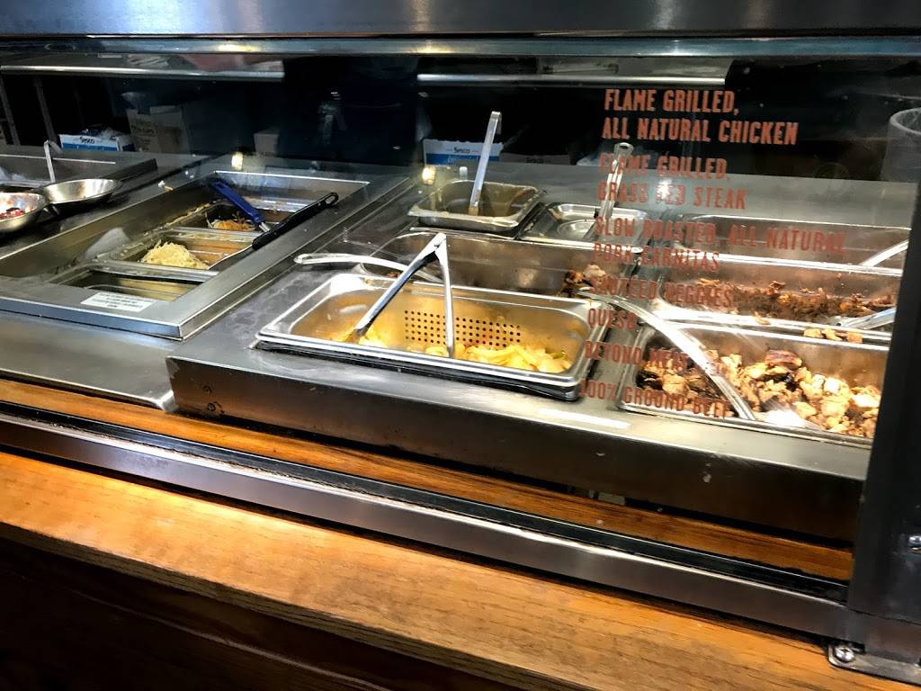 Freebirds World Burrito | restaurant | 5000 Belt Line Rd #350, Dallas, TX 75254, USA | 9727881828 OR +1 972-788-1828