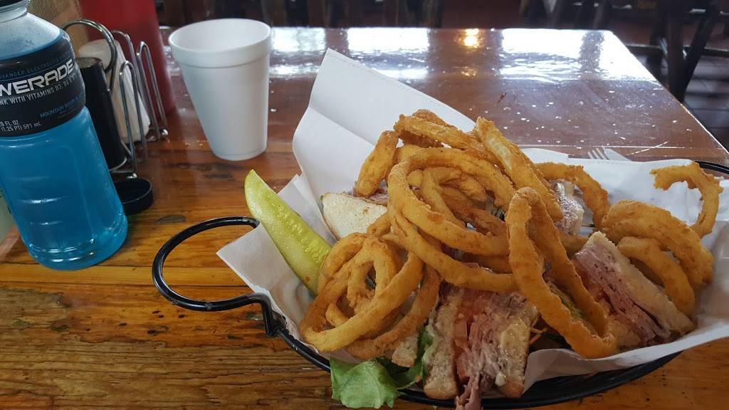 Johnsons Restaurant and Dairy Bar | restaurant | 164 Boston Rd, Groton, MA 01450, USA | 9784486840 OR +1 978-448-6840