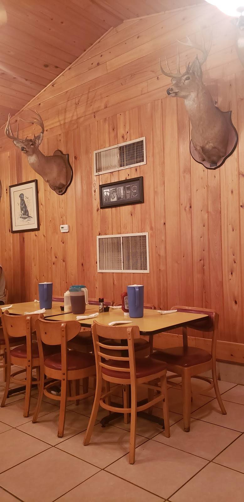 Down South Seafood | restaurant | 972 Sparta Hwy, Sparta, GA 31087, USA | 4784522100 OR +1 478-452-2100