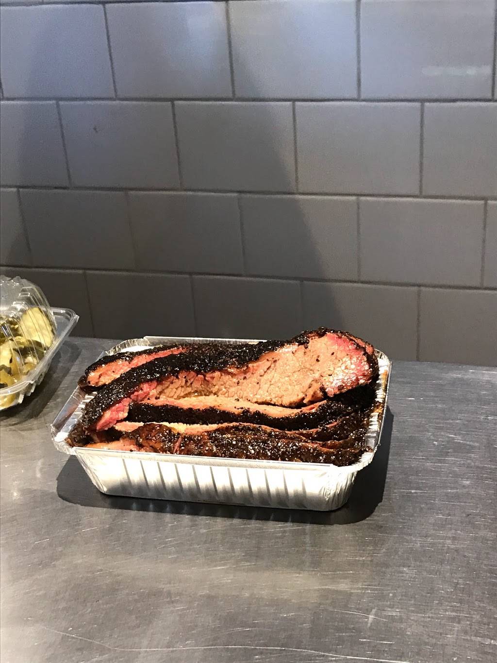 Little Miss BBQ | restaurant | 4301 E University Dr, Phoenix, AZ 85034, USA | 6024371177 OR +1 602-437-1177