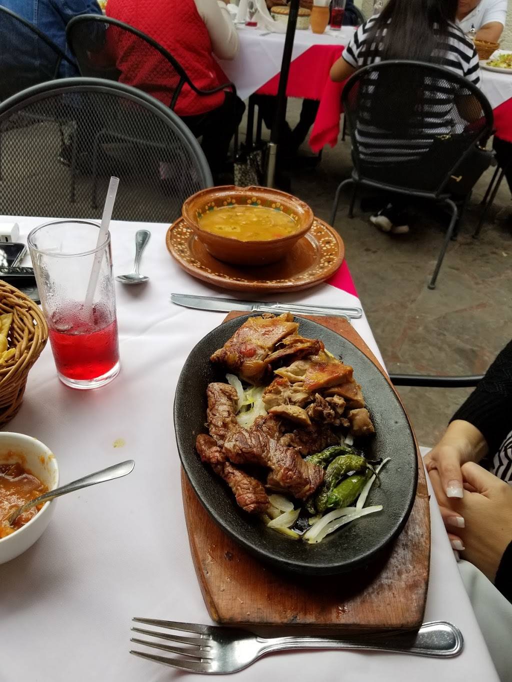 Subway Restaurants | restaurant | 5619 I-10, San Antonio, TX 78219, USA | 2106615500 OR +1 210-661-5500