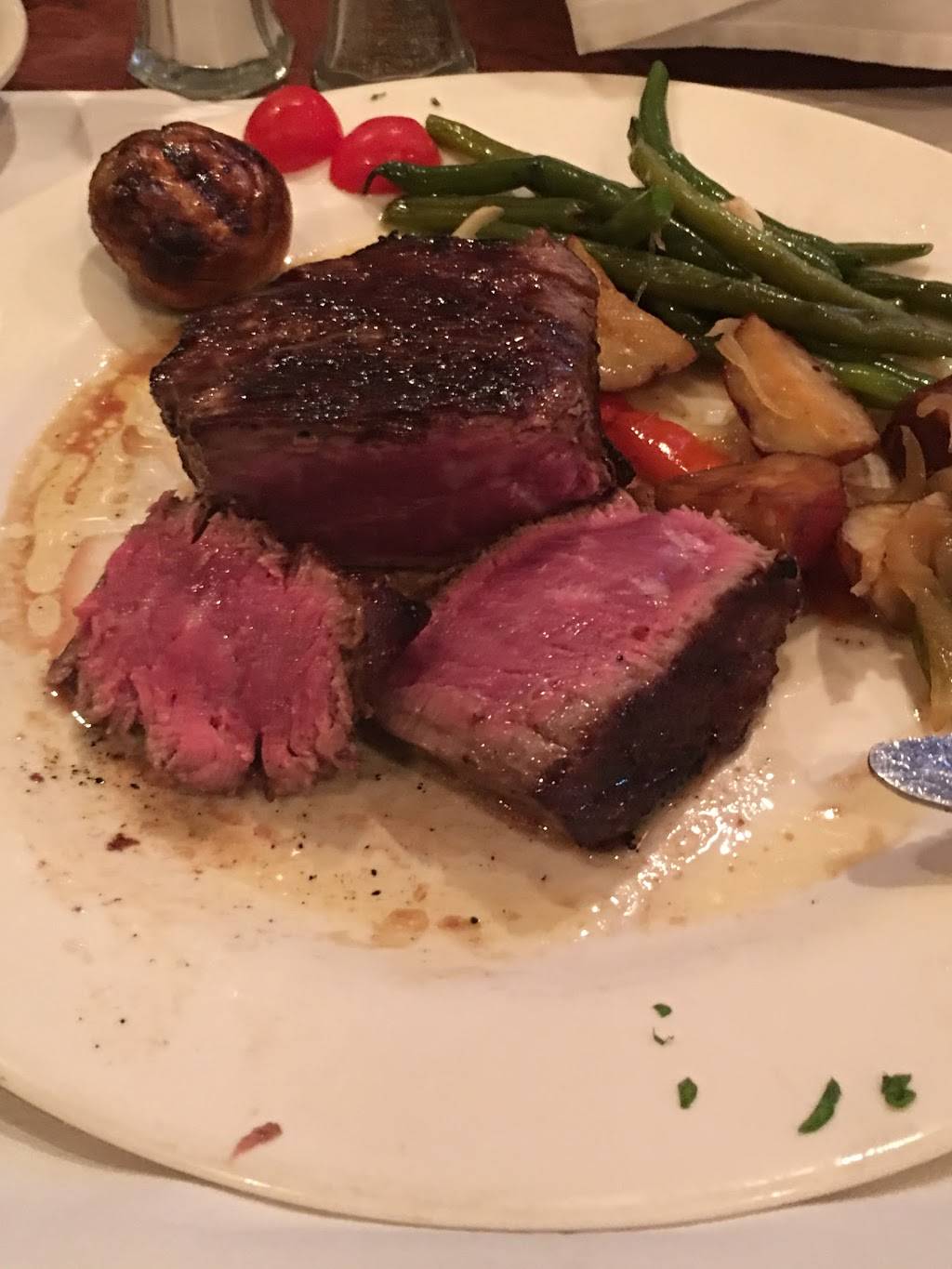 Il Posto | restaurant | 7409 Avenue U, Brooklyn, NY 11234, USA | 7182414317 OR +1 718-241-4317