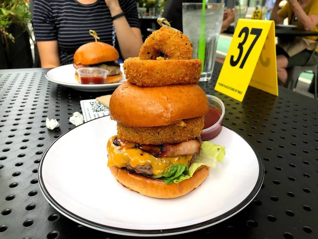 Bareburger | restaurant | 795 Columbus Ave, New York, NY 10025, USA | 6465592986 OR +1 646-559-2986