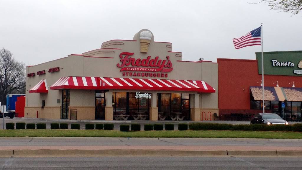 Freddys Frozen Custard & Steakburgers | restaurant | 420 Ridge Rd S #100, Wichita, KS 67209, USA | 3162602611 OR +1 316-260-2611