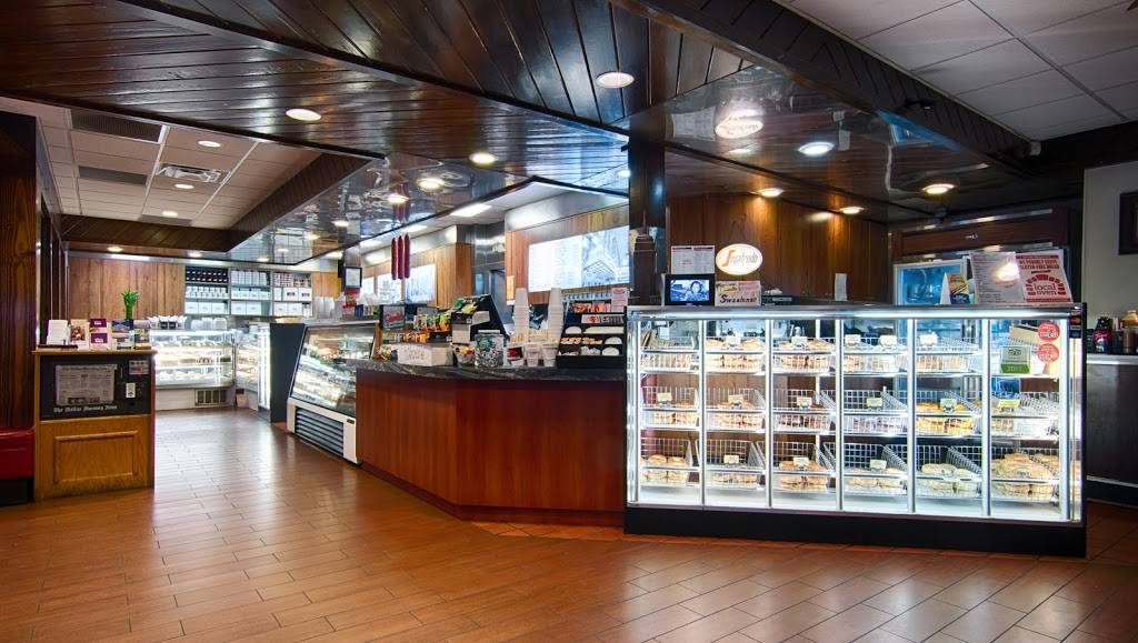 Cindis NY Deli & Restaurant | restaurant | 11111 N Central Expy, Dallas, TX 75243, USA | 2147390918 OR +1 214-739-0918