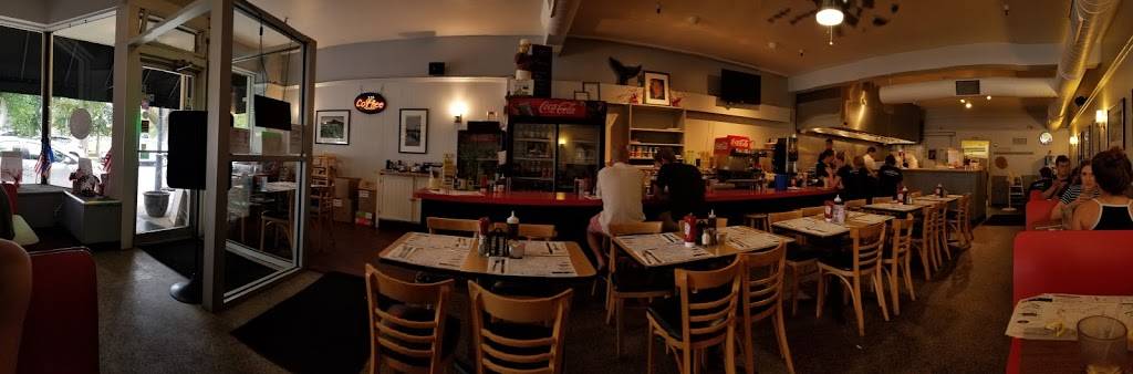 Country Fare Restaurant | restaurant | 319 Main St, Falmouth, MA 02540, USA | 5085489020 OR +1 508-548-9020