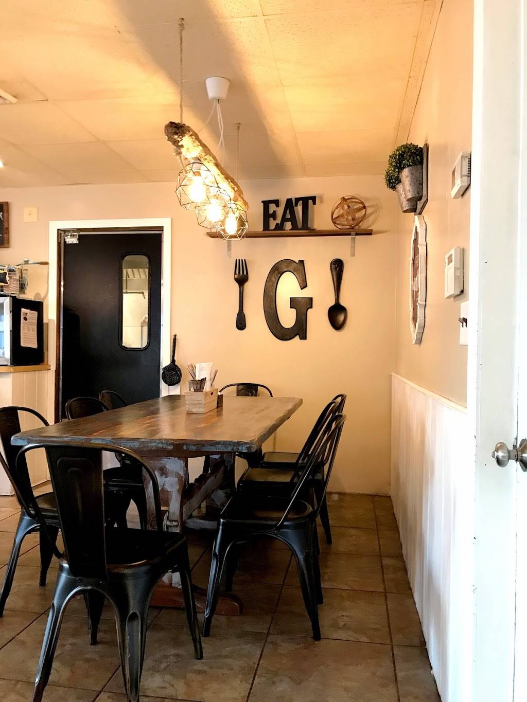 Gather | restaurant | 35 School St, Pembroke, MA 02359, USA | 7817540931 OR +1 781-754-0931