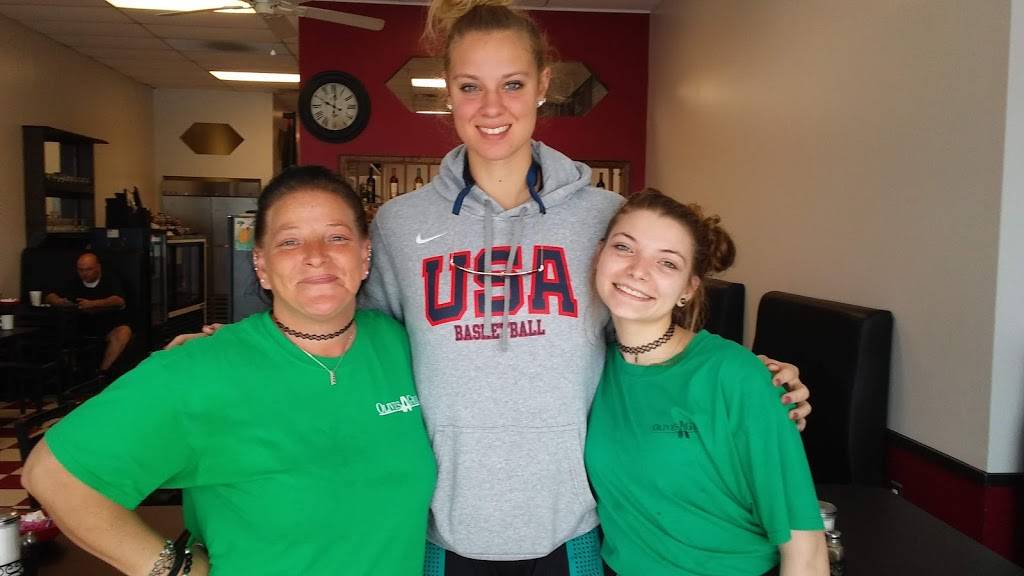 Olives Grill | restaurant | 8839 Seminole Trail, Ruckersville, VA 22968, USA | 4349902634 OR +1 434-990-2634