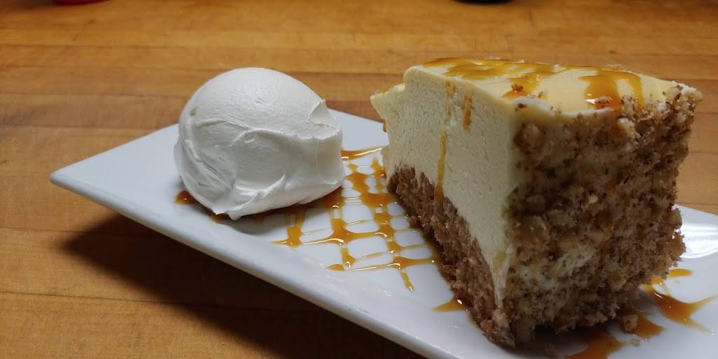 Olivas Bar & Restaurant | restaurant | 327 Union St, Mishawaka, IN 46544, USA | 5742042488 OR +1 574-204-2488