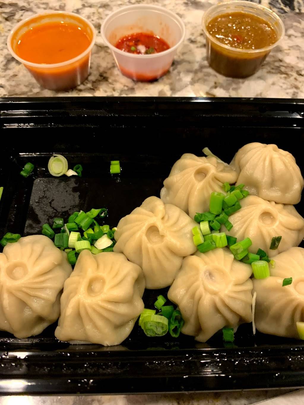 Momo & Pizza Ghar | restaurant | Overlake, Redmond, WA 98052, USA | 4258696364 OR +1 425-869-6364