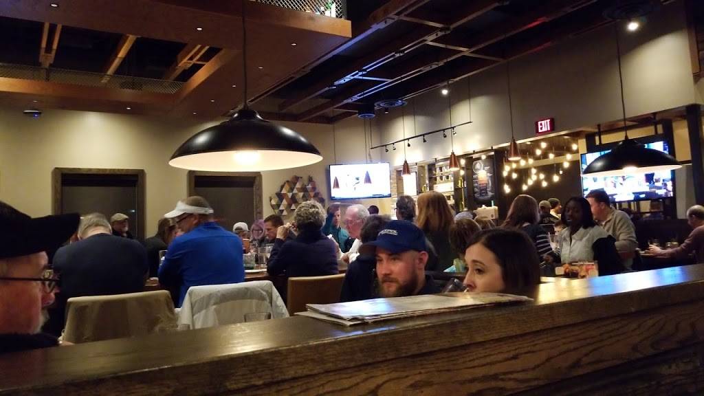 Outback Steakhouse | restaurant | 592 River Hwy, Mooresville, NC 28117, USA | 9804445318 OR +1 980-444-5318