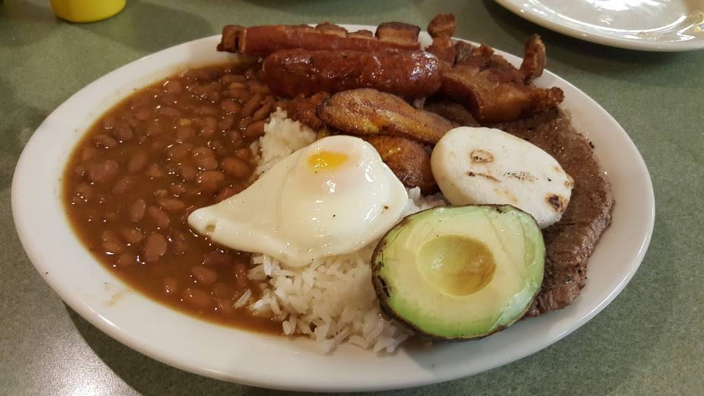 LA POLLERA COLORADA CLEARWATER | restaurant | 1226 S Highland Ave, Clearwater, FL 33756, USA | 7272101908 OR +1 727-210-1908