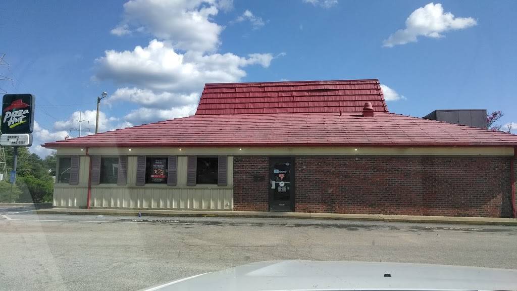 Pizza Hut | restaurant | 1506 Edgefield St, Greenwood, SC 29646, USA | 8642273999 OR +1 864-227-3999