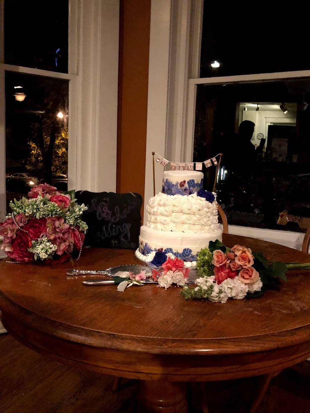 PizzeReal | restaurant | 203 N 11th St, Nashville, TN 37206, USA | 6152262206 OR +1 615-226-2206