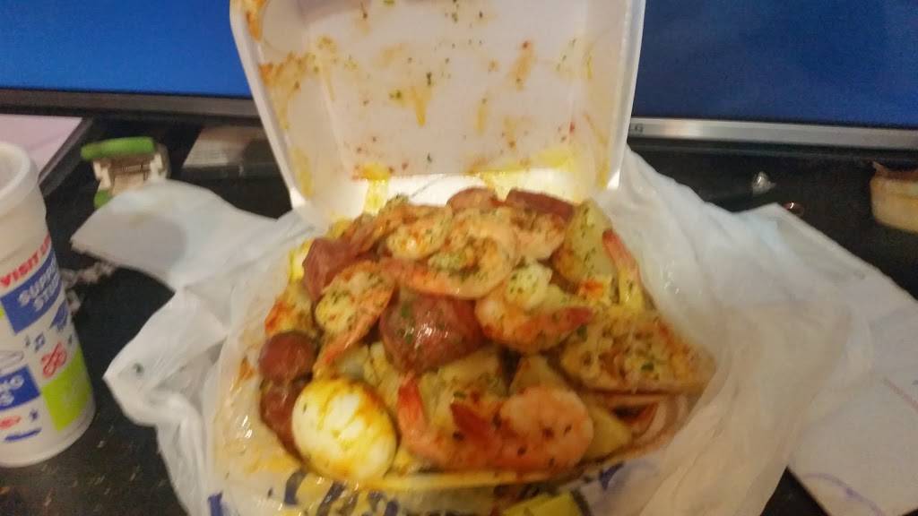Wats Crackin Garlic Crab | restaurant | 368 Candler Rd SE, Atlanta, GA 30317, USA | 4048395688 OR +1 404-839-5688